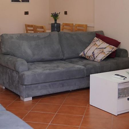 Stylish Apartment Near Tirana Center Luaran gambar