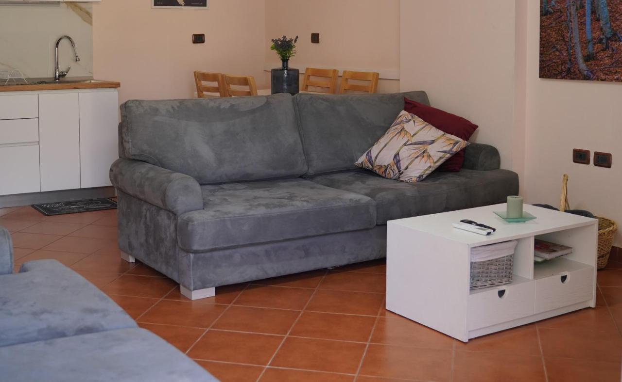 Stylish Apartment Near Tirana Center Luaran gambar